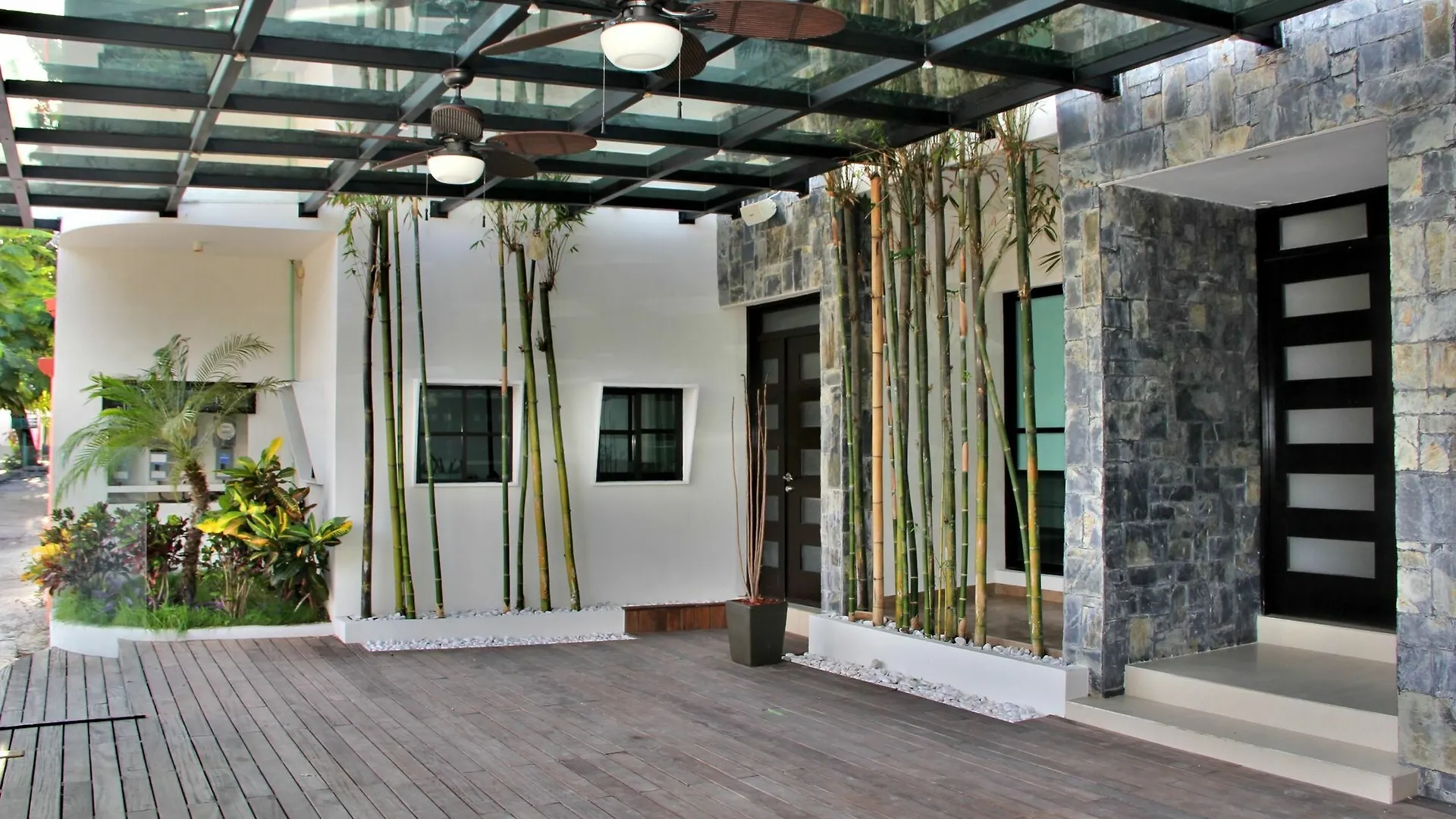 Marazul Hotel Boutique Cancun